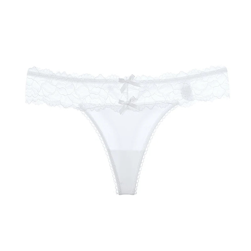 Lace Temptation – String Brodé