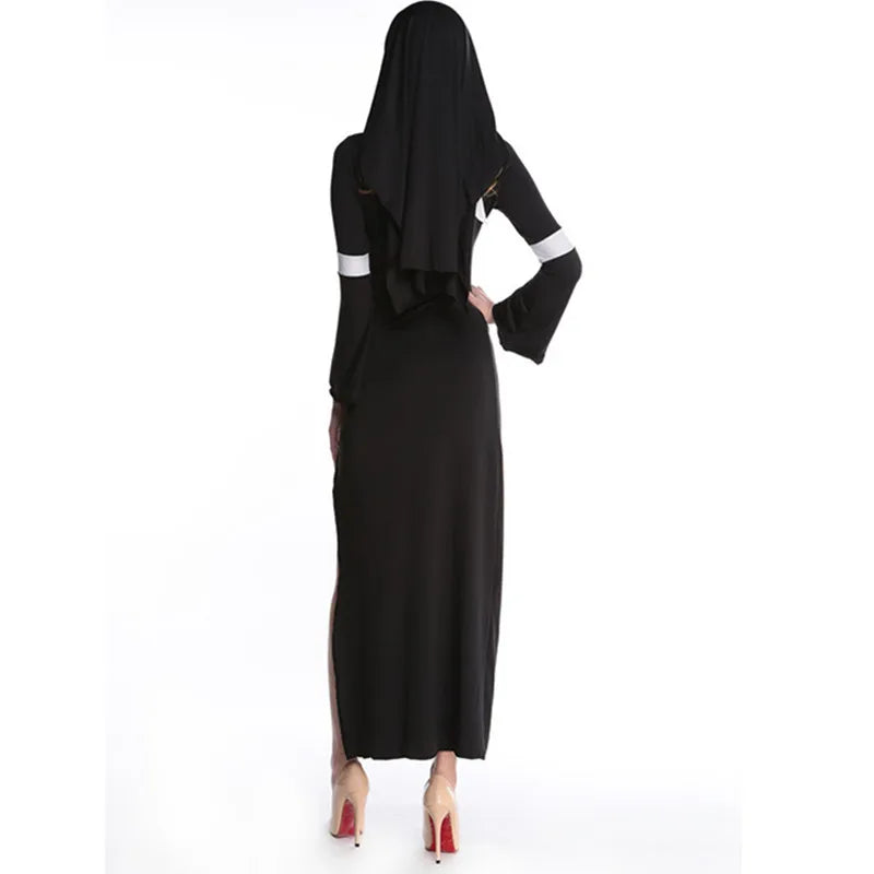 "Nun's Temptation" – Costume Sexy et Élégant