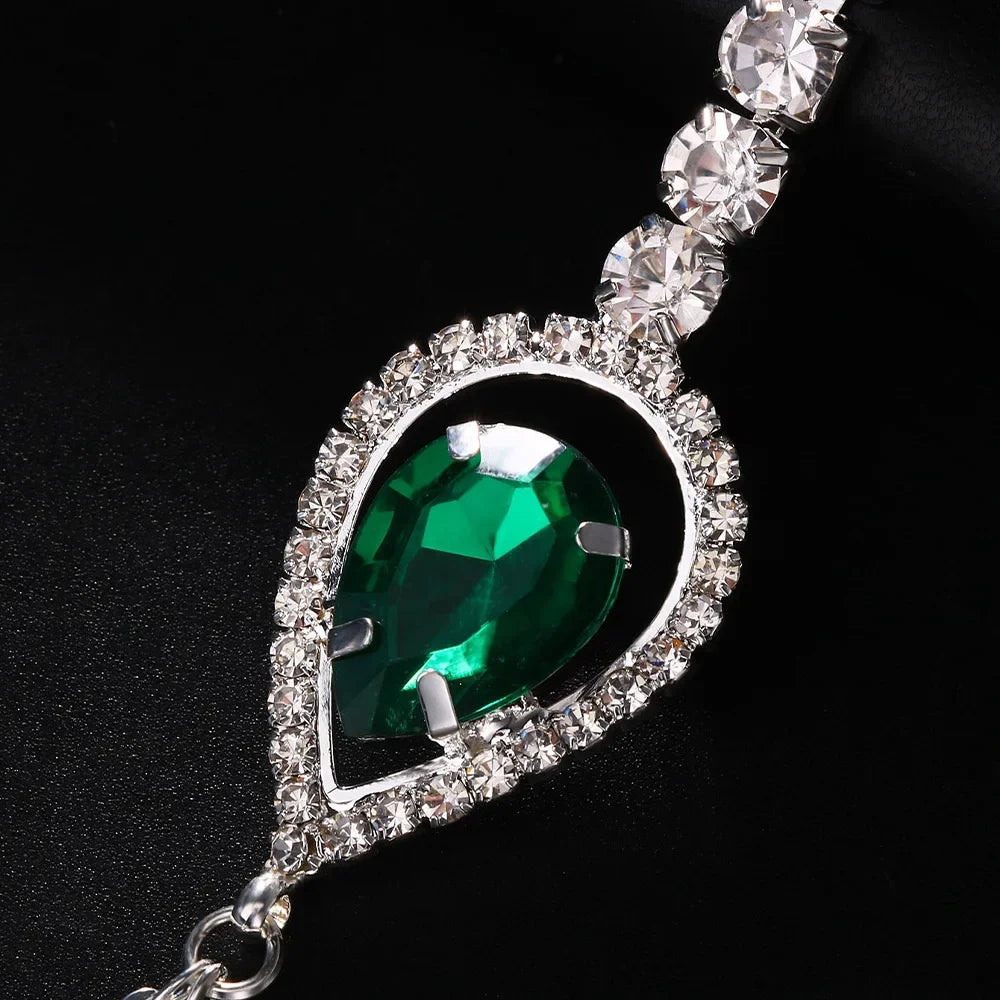 Emerald Glow – Chaîne de Poitrine Cristal Vert