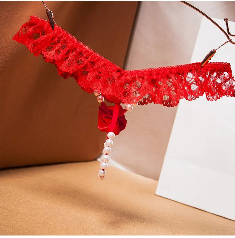 "Rose Perle" – String Sexy Ouvert avec Perles et Broderie Florale