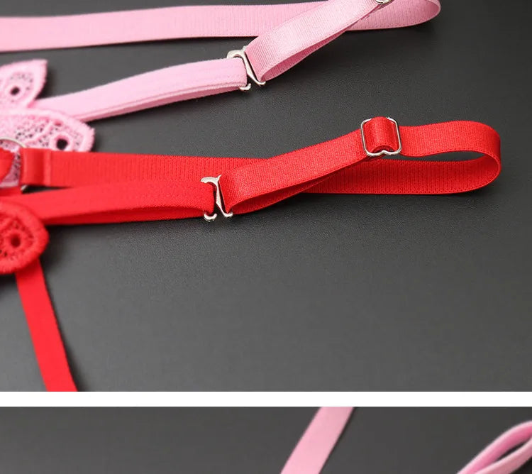 "Papillon de Minuit" – String Sexy avec Perles et Broderie Papillon