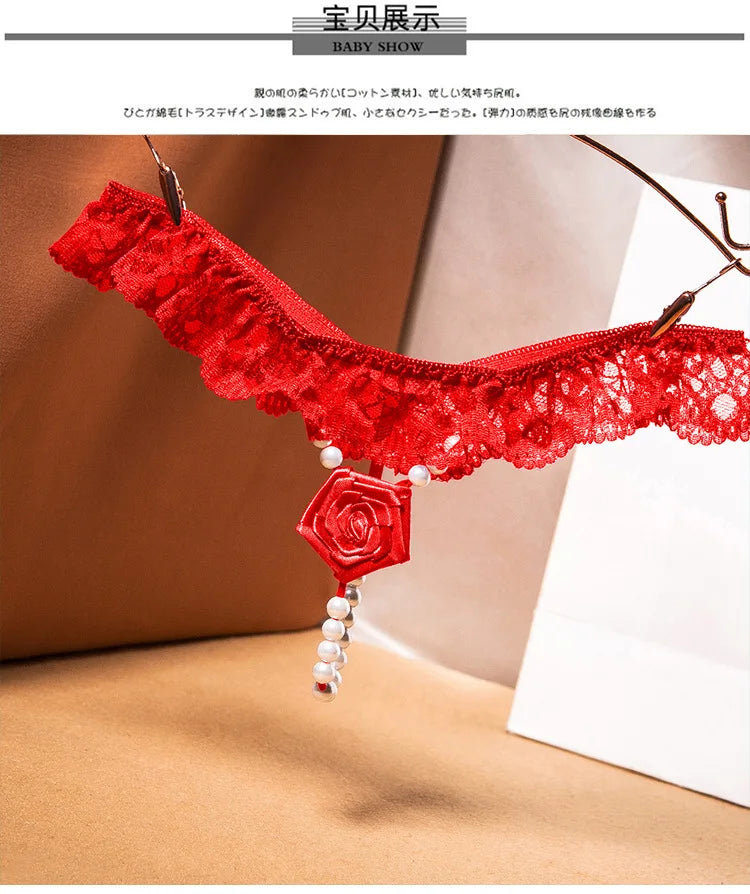 "Rose Perle" – String Sexy Ouvert avec Perles et Broderie Florale
