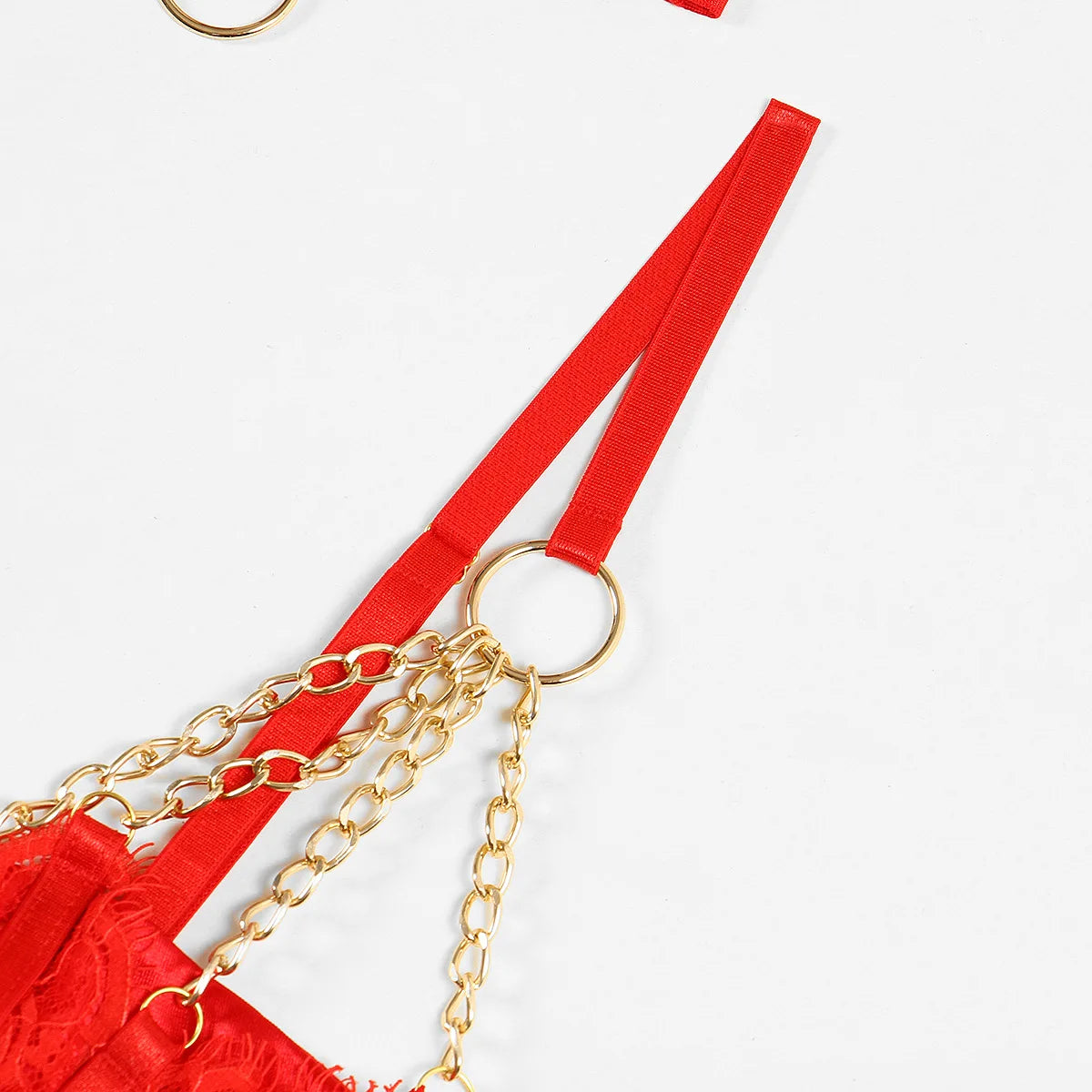 Red Temptation – Ensemble Lingerie Dentelle & Chaîne
