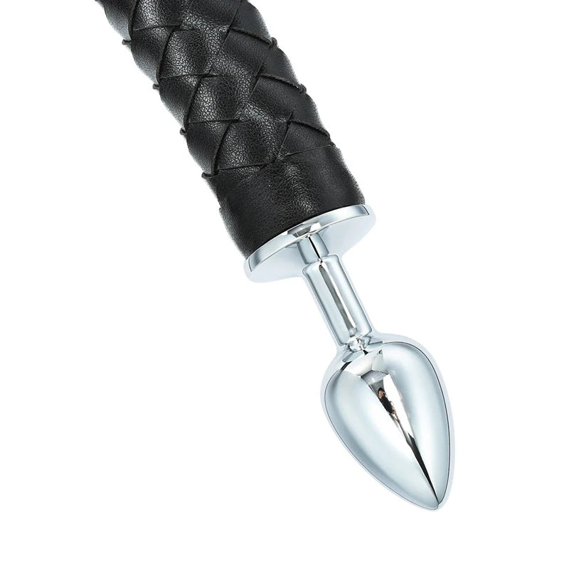 "WildWhip" – Audace & Sensualité
