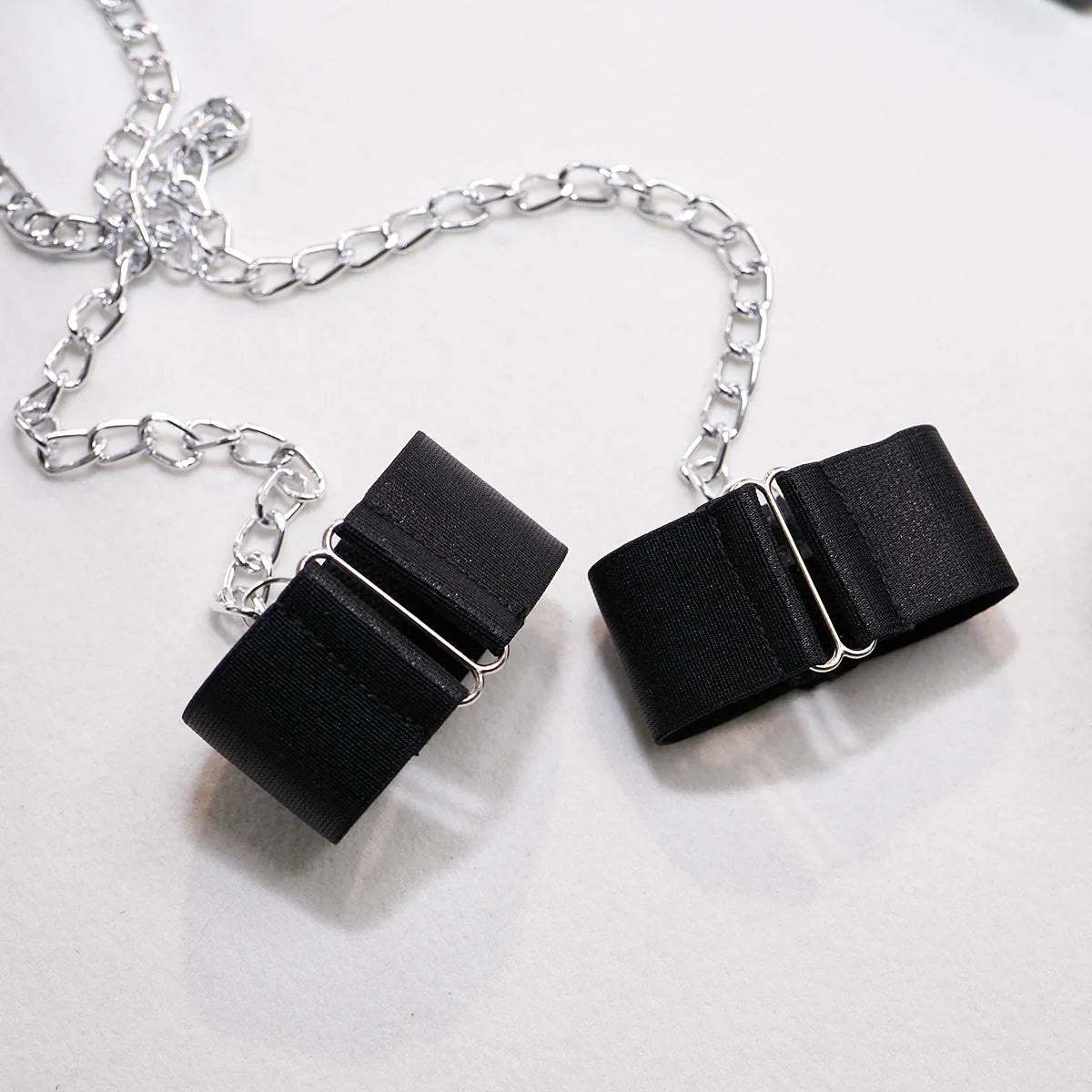 "Obsession Chain" – Ensemble Bondage Érotique 4 Pièces
