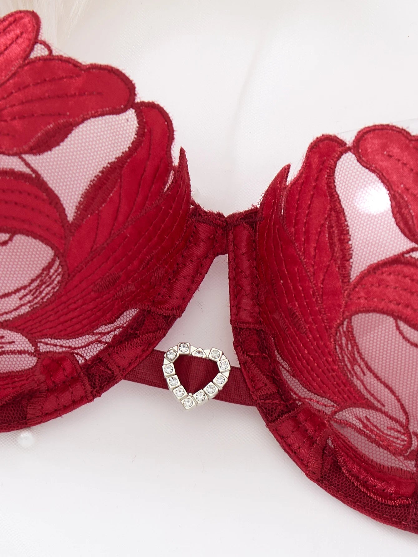 "Floral Elegance" – Lingerie Set Exquisit en Dentelle