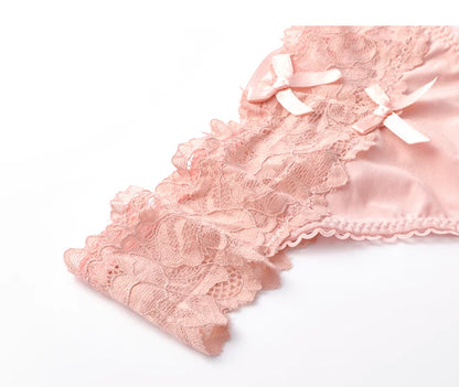 Lace Temptation – String Brodé