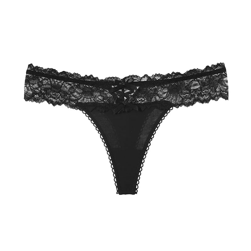 Lace Temptation – String Brodé