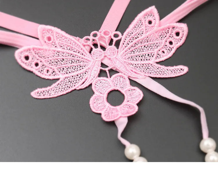 "Papillon de Minuit" – String Sexy avec Perles et Broderie Papillon