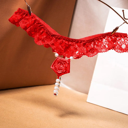 "Rose Perle" – String Sexy Ouvert avec Perles et Broderie Florale