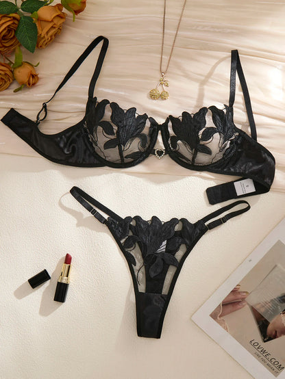 "Floral Elegance" – Lingerie Set Exquisit en Dentelle