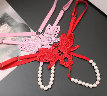 "Papillon de Minuit" – String Sexy avec Perles et Broderie Papillon